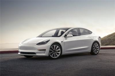 特斯拉Model 3和比亚迪汉EV,你会选择支持国产新能源吗?